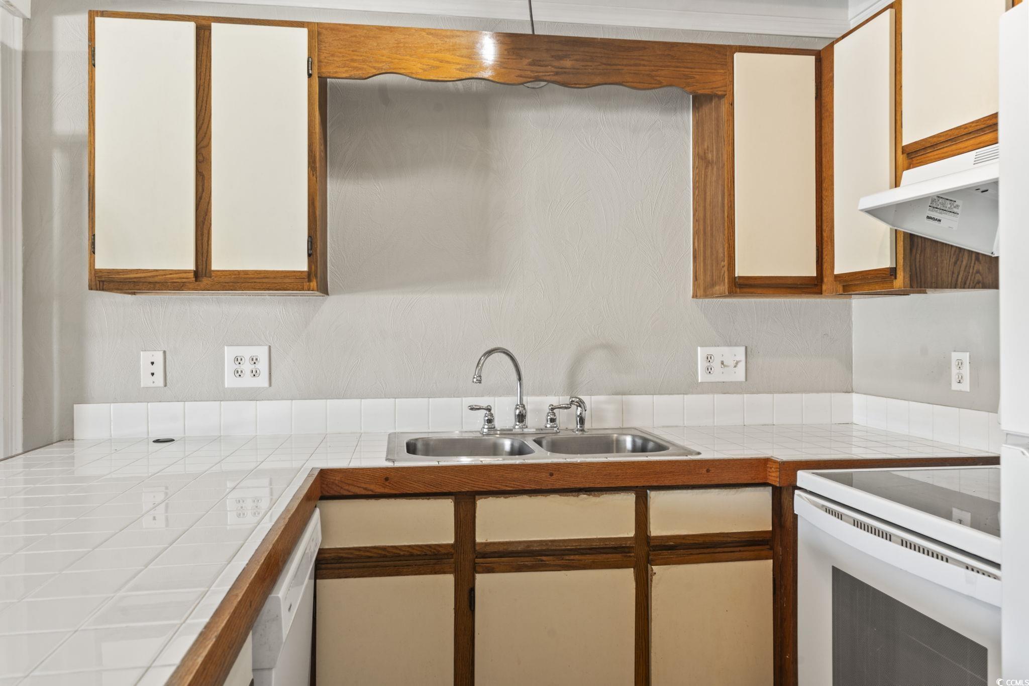 1880 Colony Drive, Unit 11R Surfside Beach, SC 29575 - Photo 8 of 20