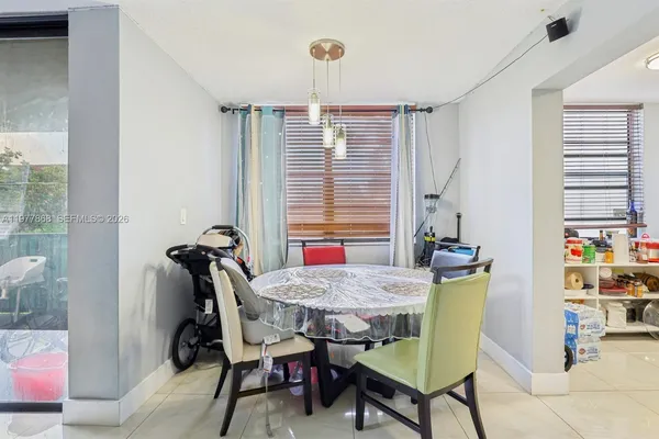 $178,900 | 6190 Woodlands Boulevard, Unit 213, Tamarac, FL 33319