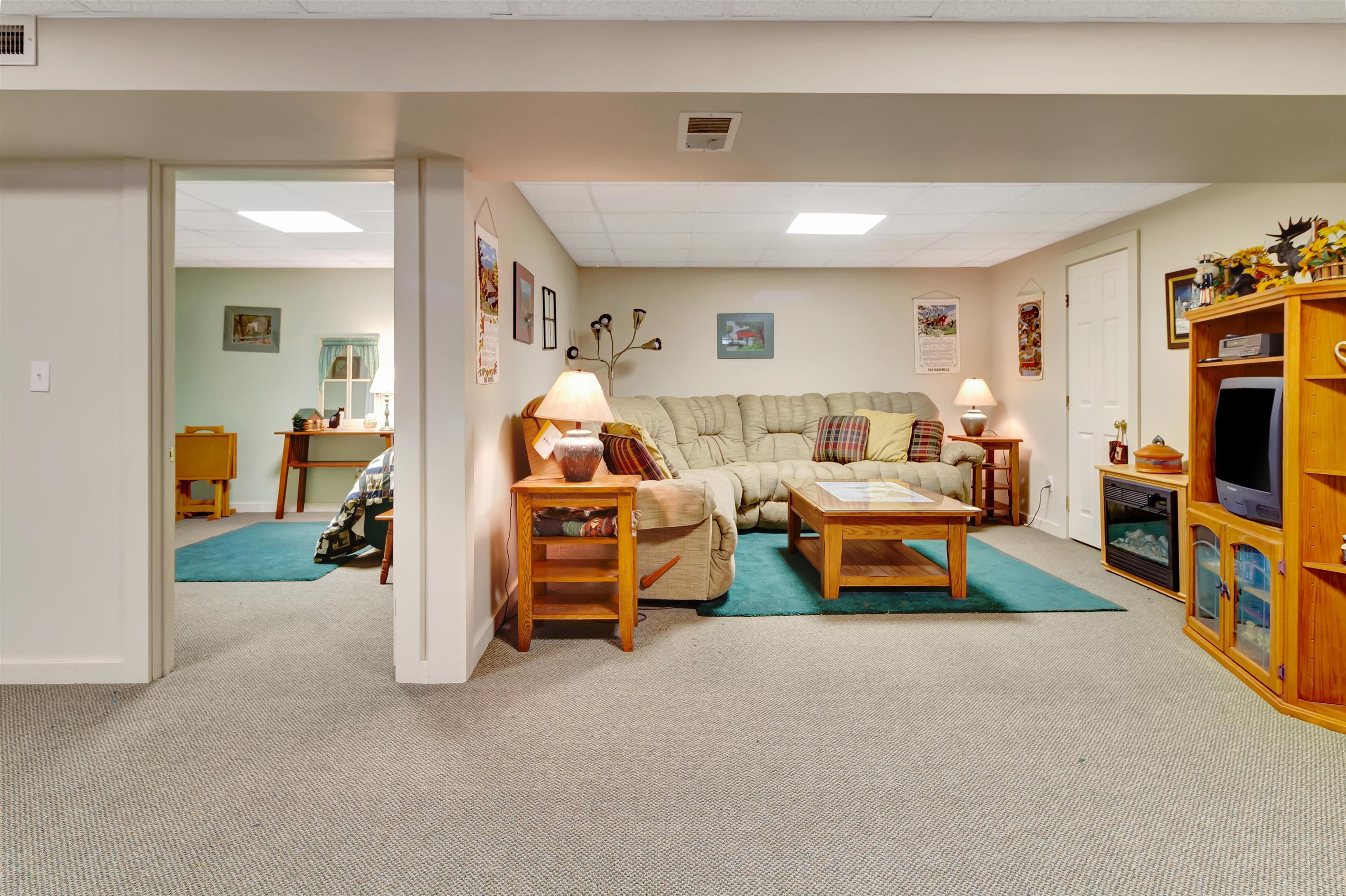 1229 Sheldon Hill Road Wardsboro, VT 05360 - Photo 35 of 44