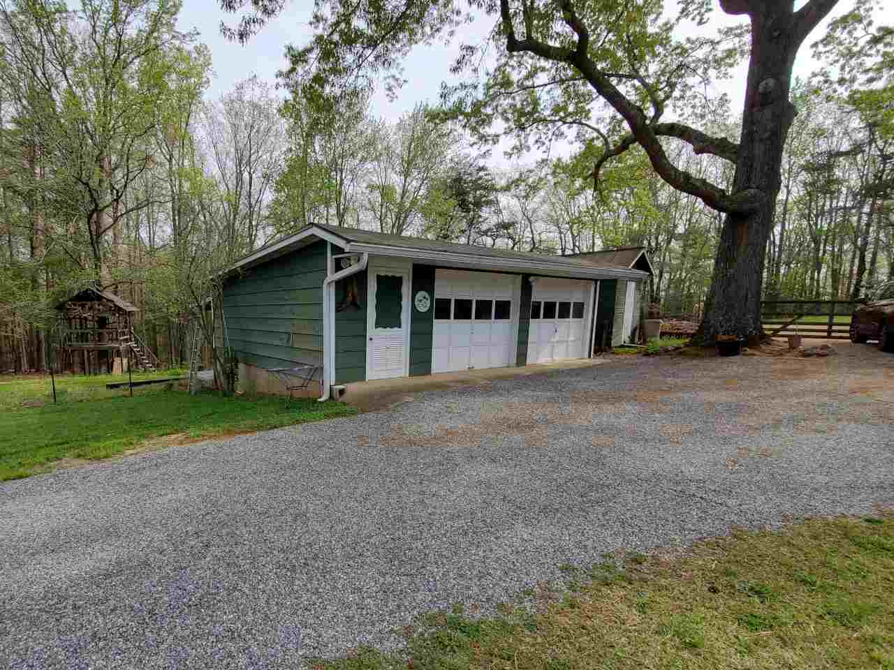 307 State Rd S-42-865 Landrum, SC 29356 - Photo 32 of 34