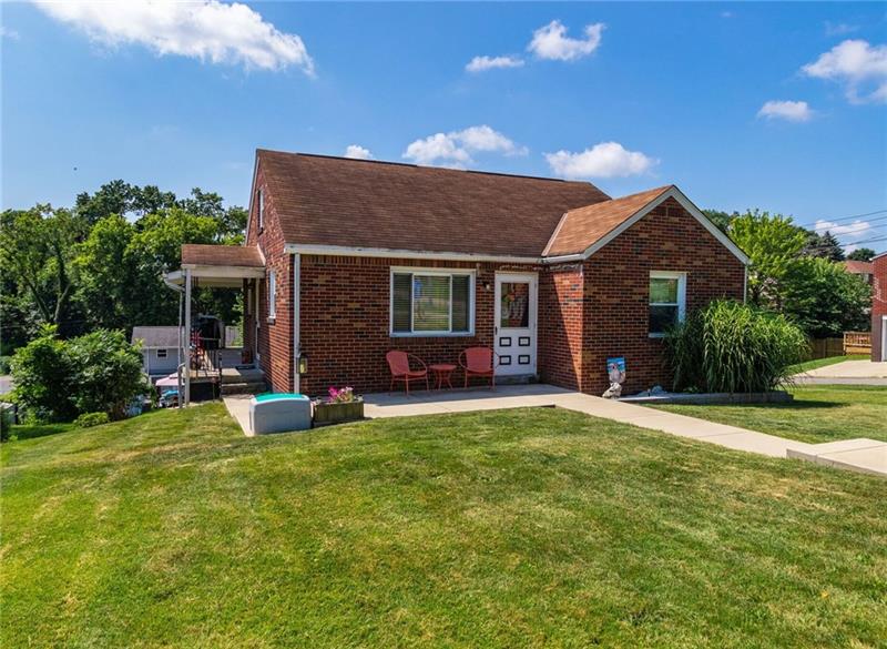 1127 Ridgeway Avenue Aliquippa, PA 15001 - Photo 1 of 17 Gallery Image 1