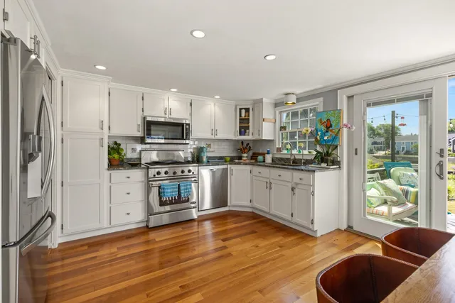 $4,650 | 18 Walden Street, Portsmouth, NH 03801