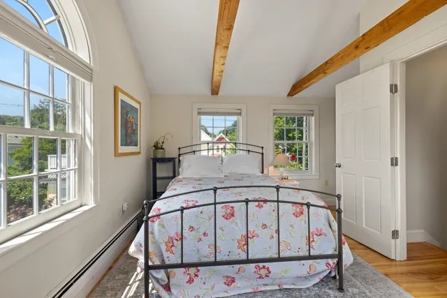 $4,650 | 18 Walden Street, Portsmouth, NH 03801