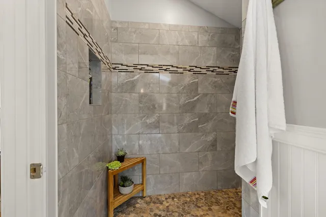 $4,650 | 18 Walden Street, Portsmouth, NH 03801