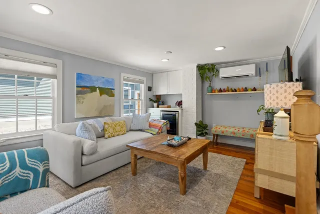 $4,650 | 18 Walden Street, Portsmouth, NH 03801