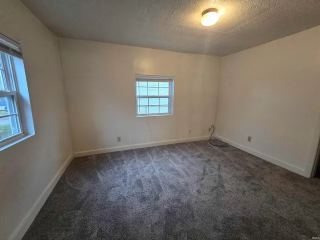 $65,000 | 227 East 11th Street, Jonesboro, IN 46938