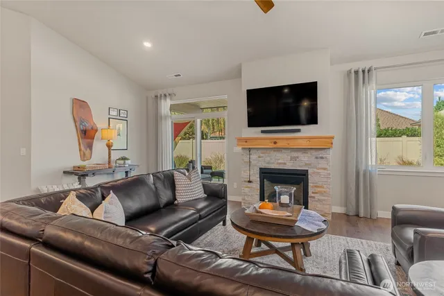 $499,900 | 905 North M Loop Drive Southwest, Quincy, WA 98848