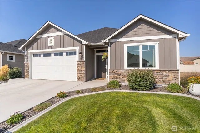 $499,900 | 905 North M Loop Drive Southwest, Quincy, WA 98848