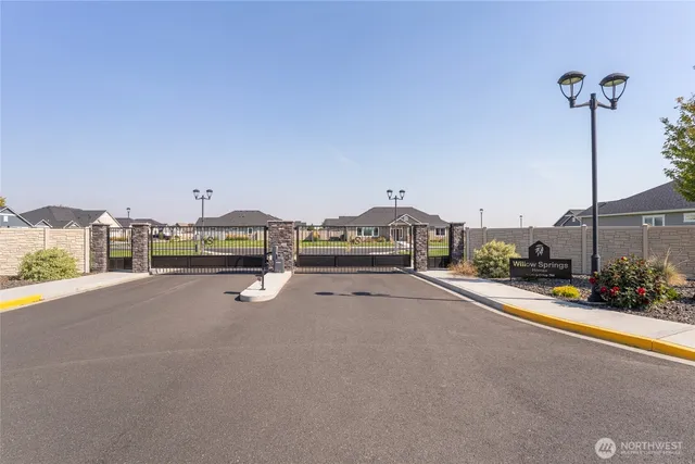 $499,900 | 905 North M Loop Drive Southwest, Quincy, WA 98848