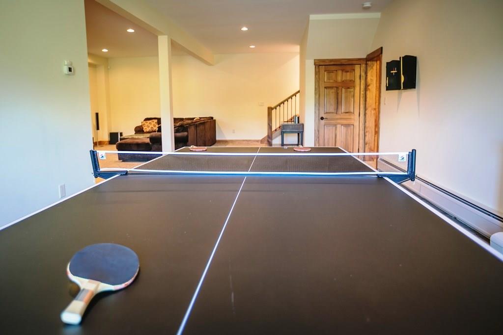 28 Blizzard Drive Newry, ME 04261 - Photo 29 of 33 Game time!