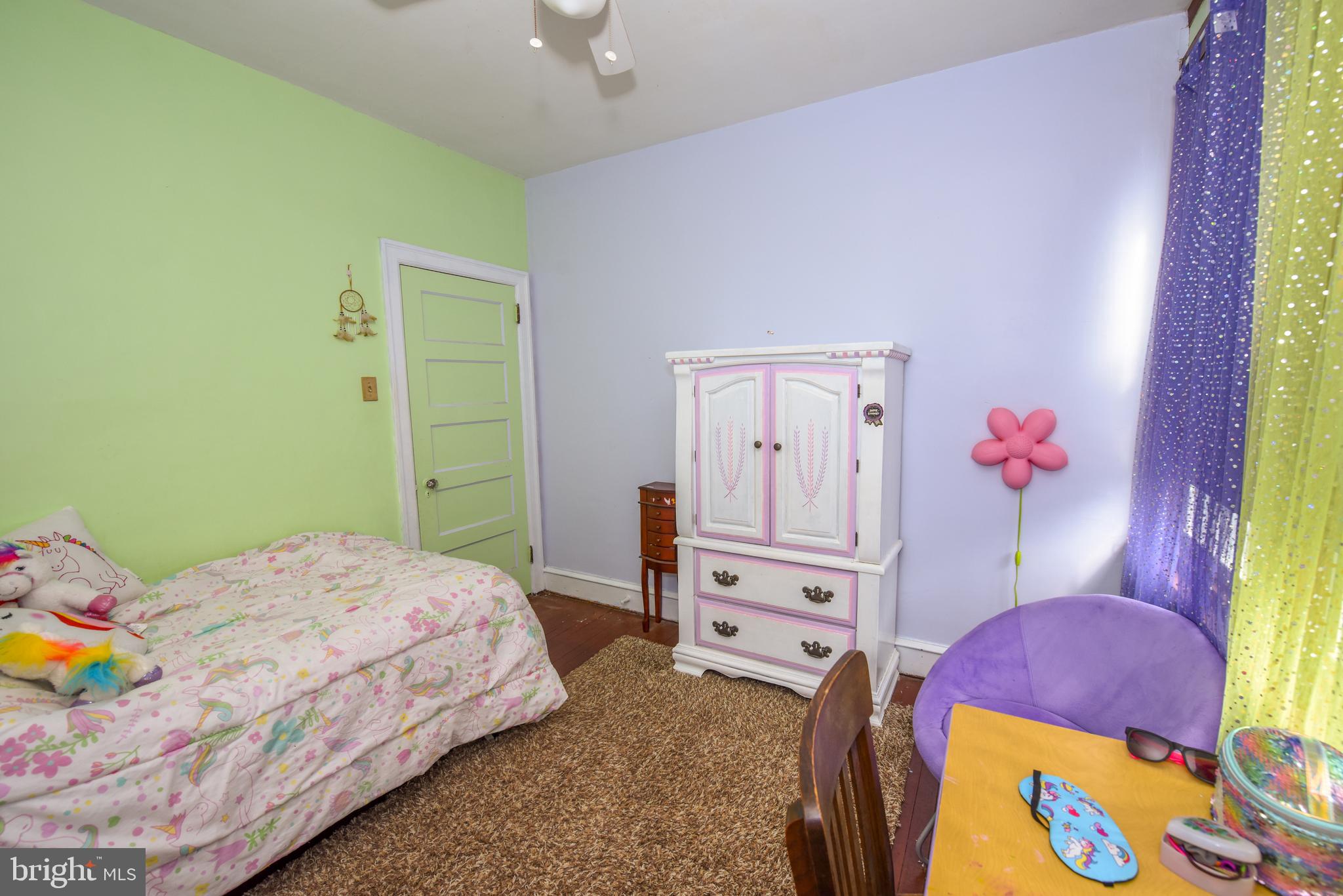 7340 Dungan Road Philadelphia, PA 19111 - Photo 35 of 38 3rd Bedroom