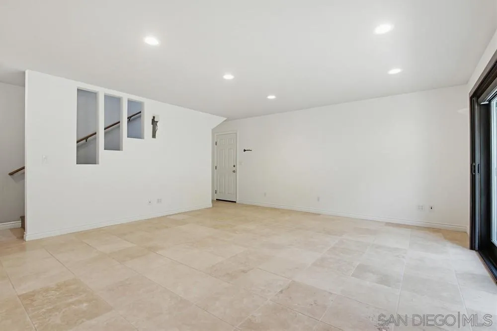 545 Bonair Way La Jolla, CA 92037 - Photo 39 of 57