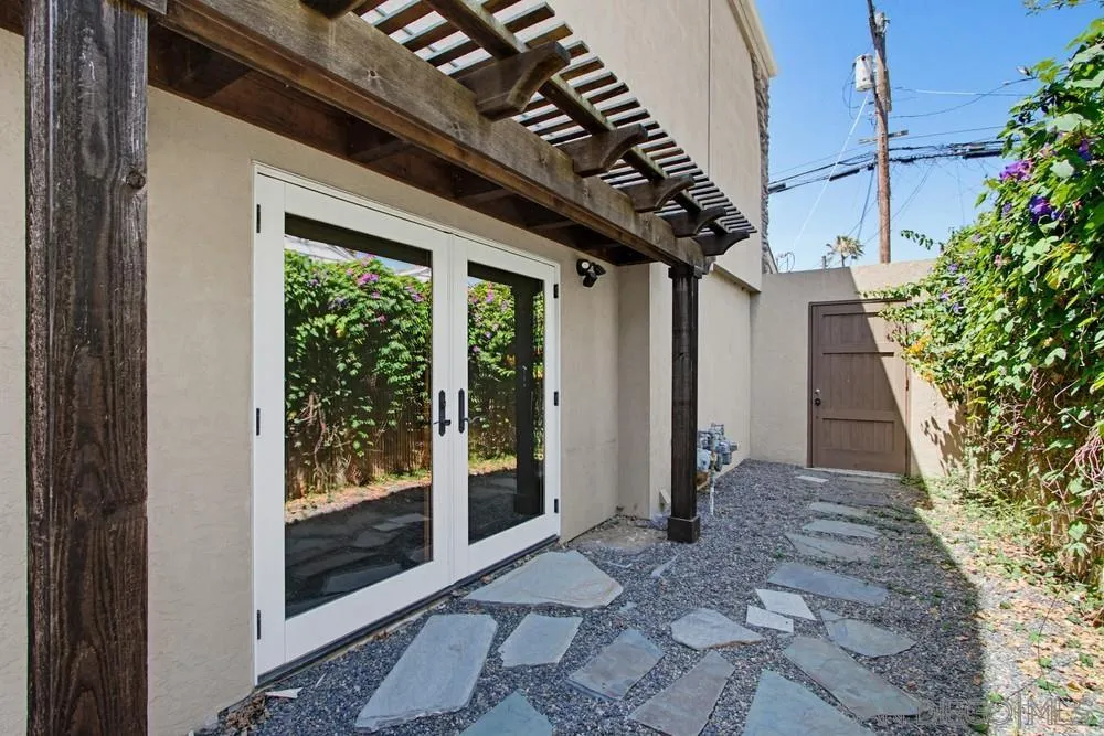 545 Bonair Way La Jolla, CA 92037 - Photo 47 of 57
