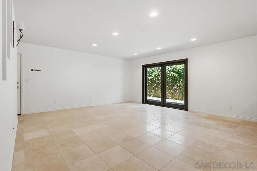 545 Bonair Way La Jolla, CA 92037 - Photo 6 of 57 a view of an empty room with a window