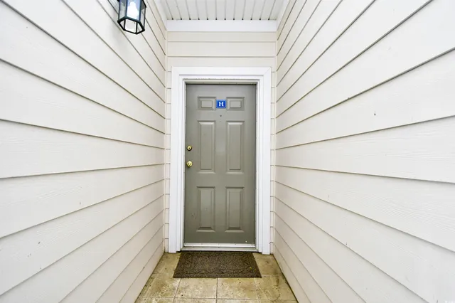 $187,500 | 2013 Silvercrest Drive, Unit 30H, Myrtle Beach, SC 29579