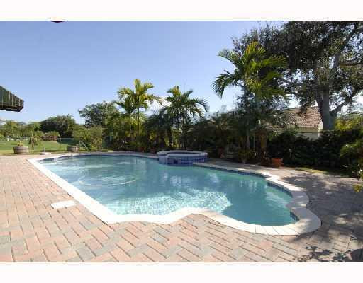 14130 Southwest 33rd Court Davie, FL 33330 - Photo 2 of 5 Swimming Pool/Hot Tub/Sauna