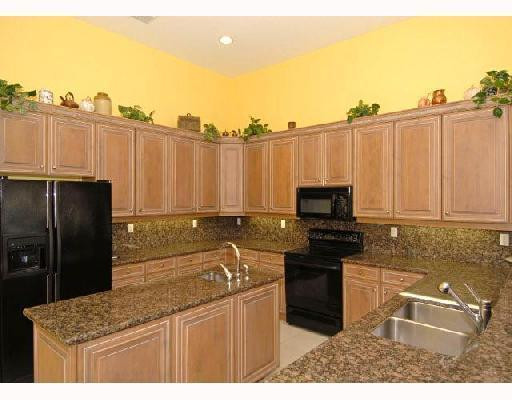 14130 Southwest 33rd Court Davie, FL 33330 - Photo 3 of 5 Kitchen