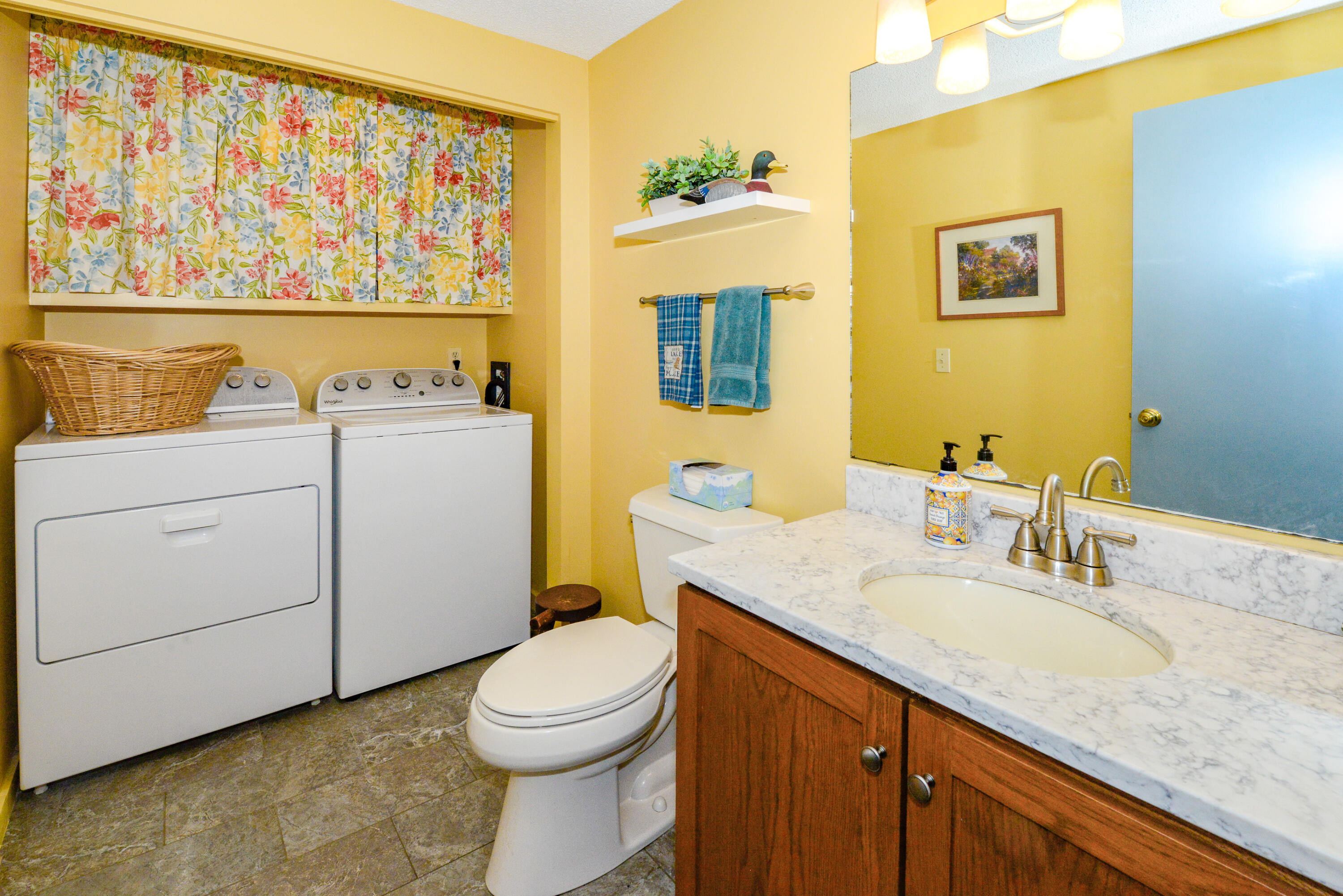 23 Clifford Road, Unit 17 Naples, ME 04055 - Photo 13 of 66