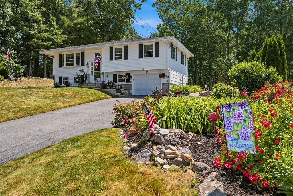 24 Old Stage Road Chelmsford, MA 01824 - Photo 3 of 27