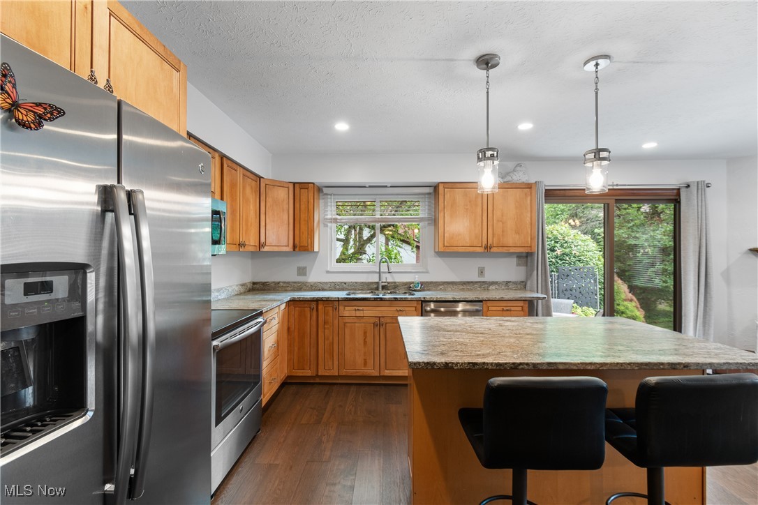 22500 Center Ridge Road, Unit D Rocky River, OH 44116 - Photo 12 of 43 Gallery Image 12
