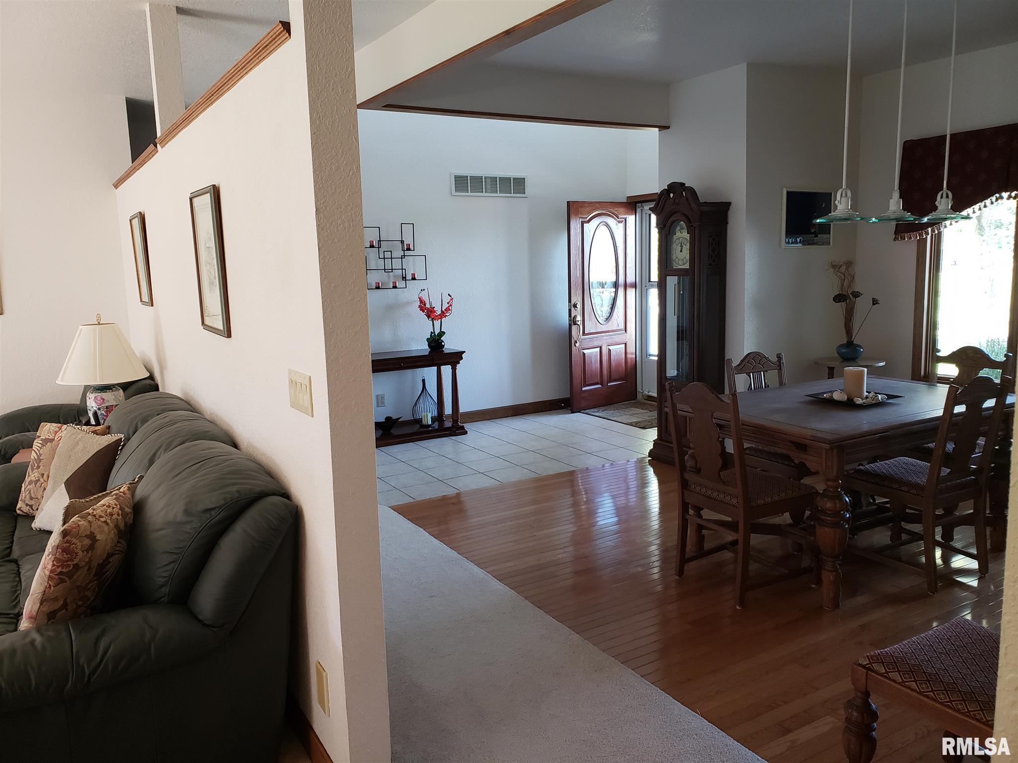 15926 North Centerville Road Edelstein, IL 61526 - Photo 10 of 23 Gallery Image 10