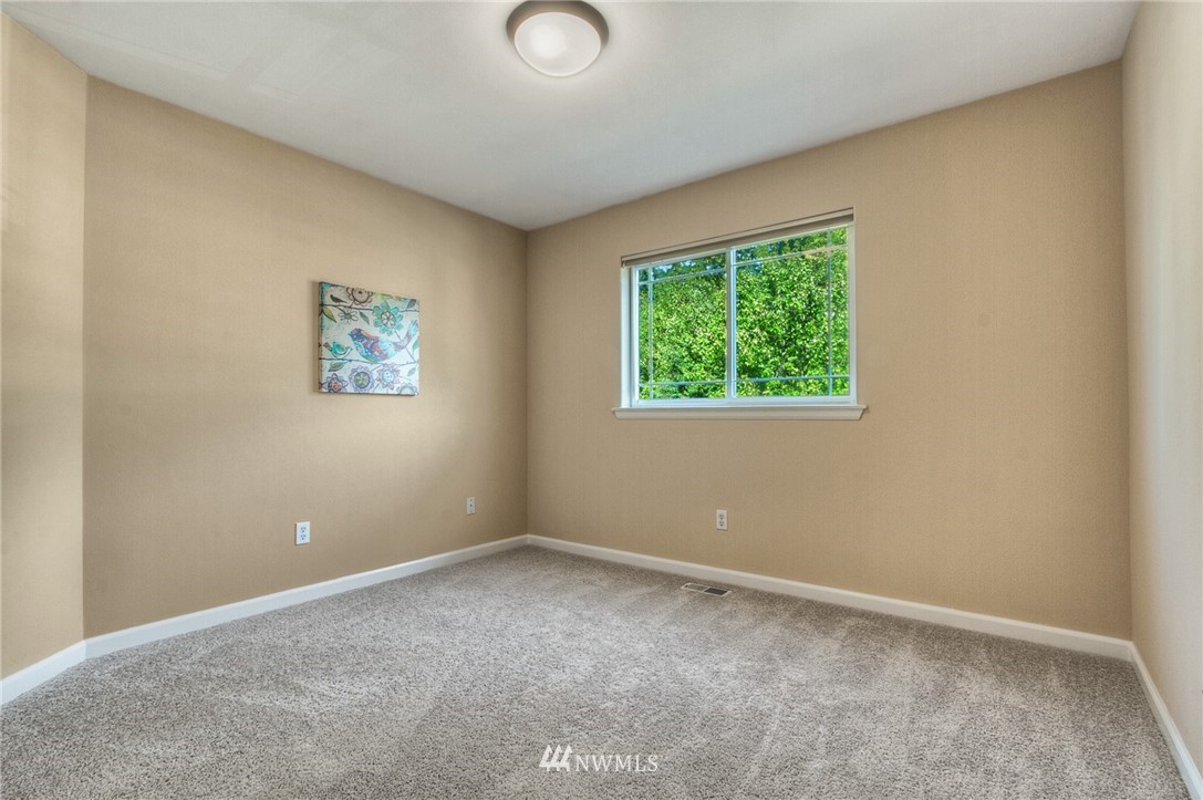 5357 Northeast 4th Court Renton, WA 98059 - Photo 14 of 25