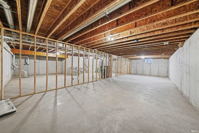 $339,900 | 235 Whispering Boulevard, La Porte, IN 46350