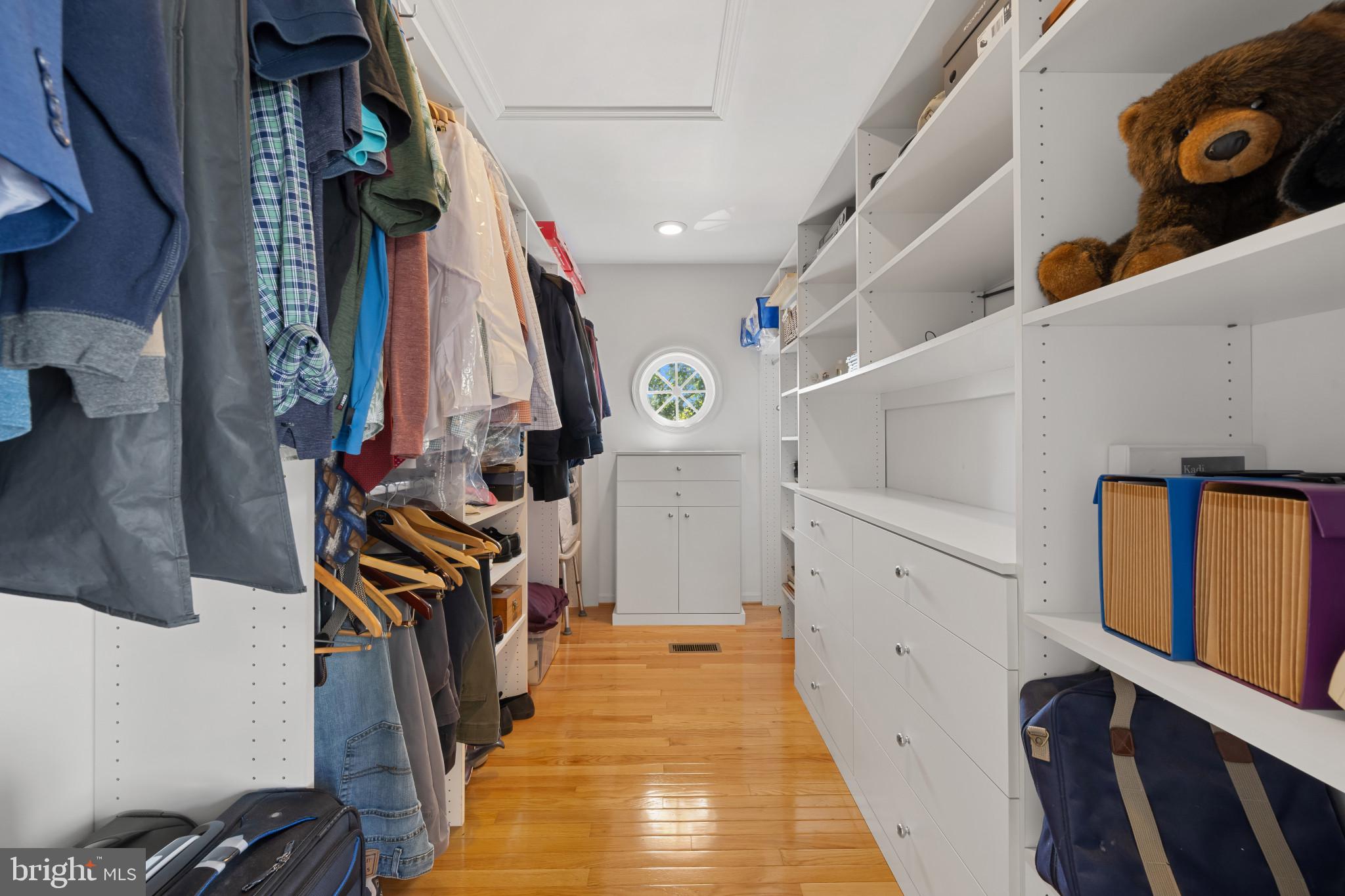 2603 Spartan Road Olney, MD 20832 - Photo 26 of 62 Walk-In Closet