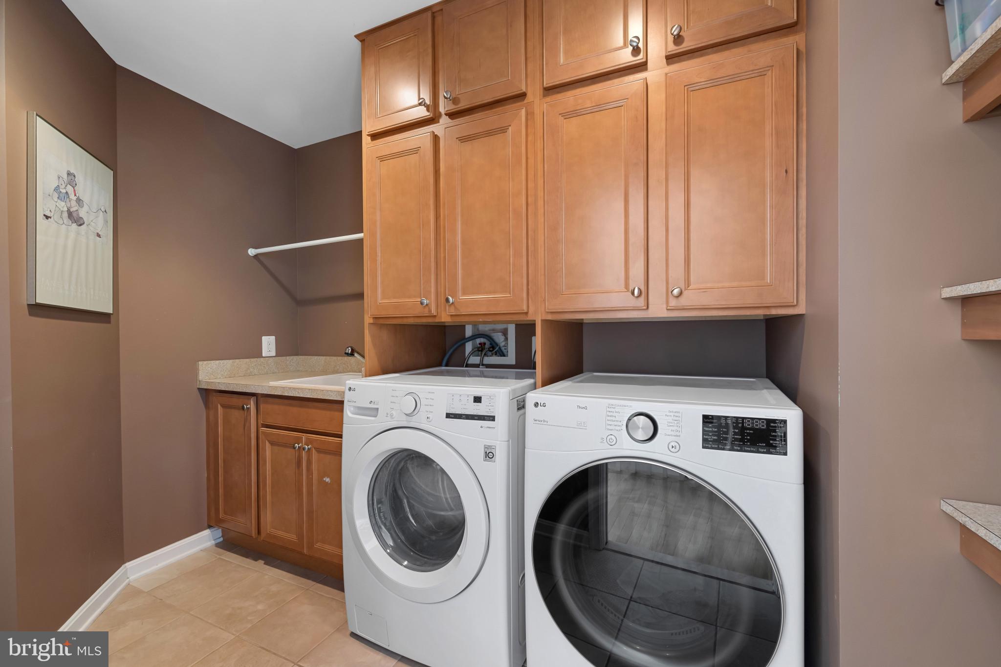 2603 Spartan Road Olney, MD 20832 - Photo 42 of 62 Laundry