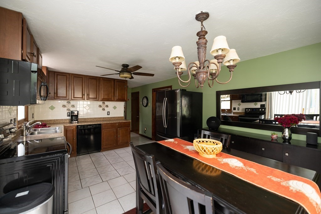 59 Fourth Street, Unit 59 Worcester, MA 01602 - Photo 8 of 34 Gallery Image 8