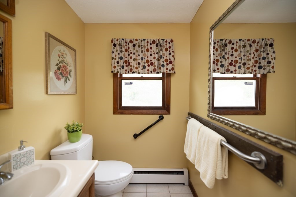 59 Fourth Street, Unit 59 Worcester, MA 01602 - Photo 9 of 34 Gallery Image 9