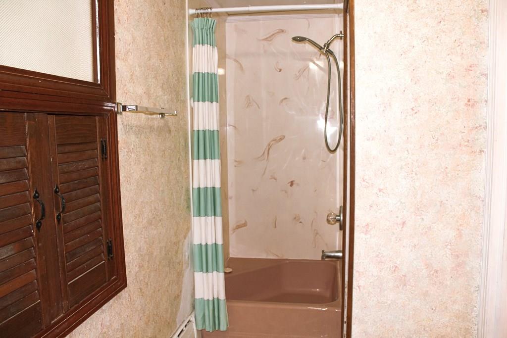 163 Bridle Path Road Springfield, MA 01118 - Photo 18 of 28