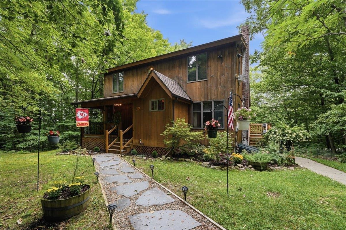 17 Forest Ridge Road Middlebury, VT 05753 - Photo 1 of 46 Gallery Image 1
