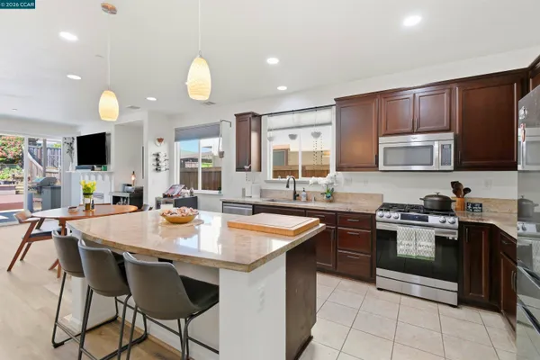 $850,000 | 2129 Lariat Drive, Fairfield, CA 94534