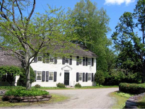 9 Knowlton Road Nashua, NH 03063 - Photo 1 of 1