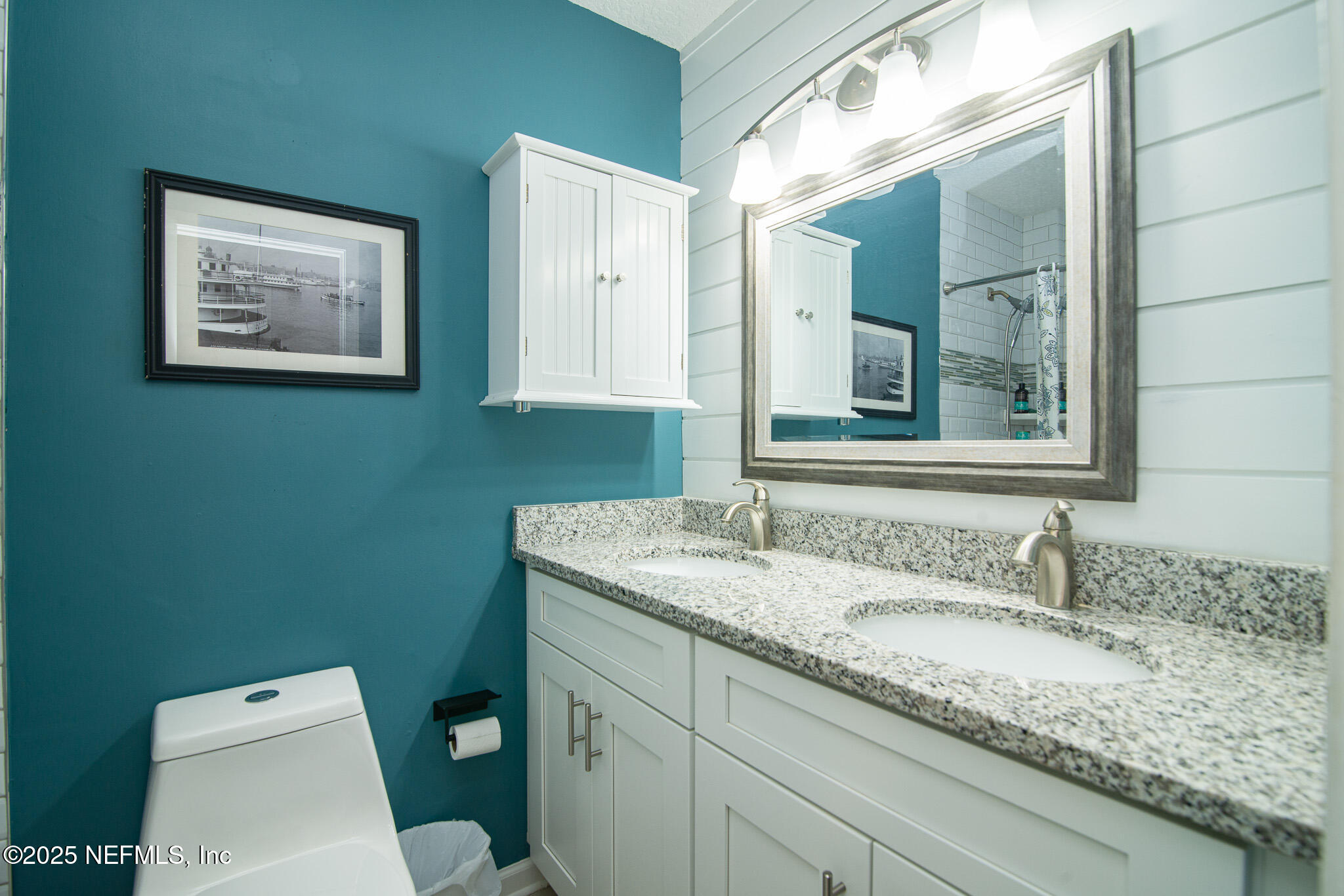 4434 Port Arthur Road Jacksonville, FL 32224 - Photo 19 of 42 Hall Bath