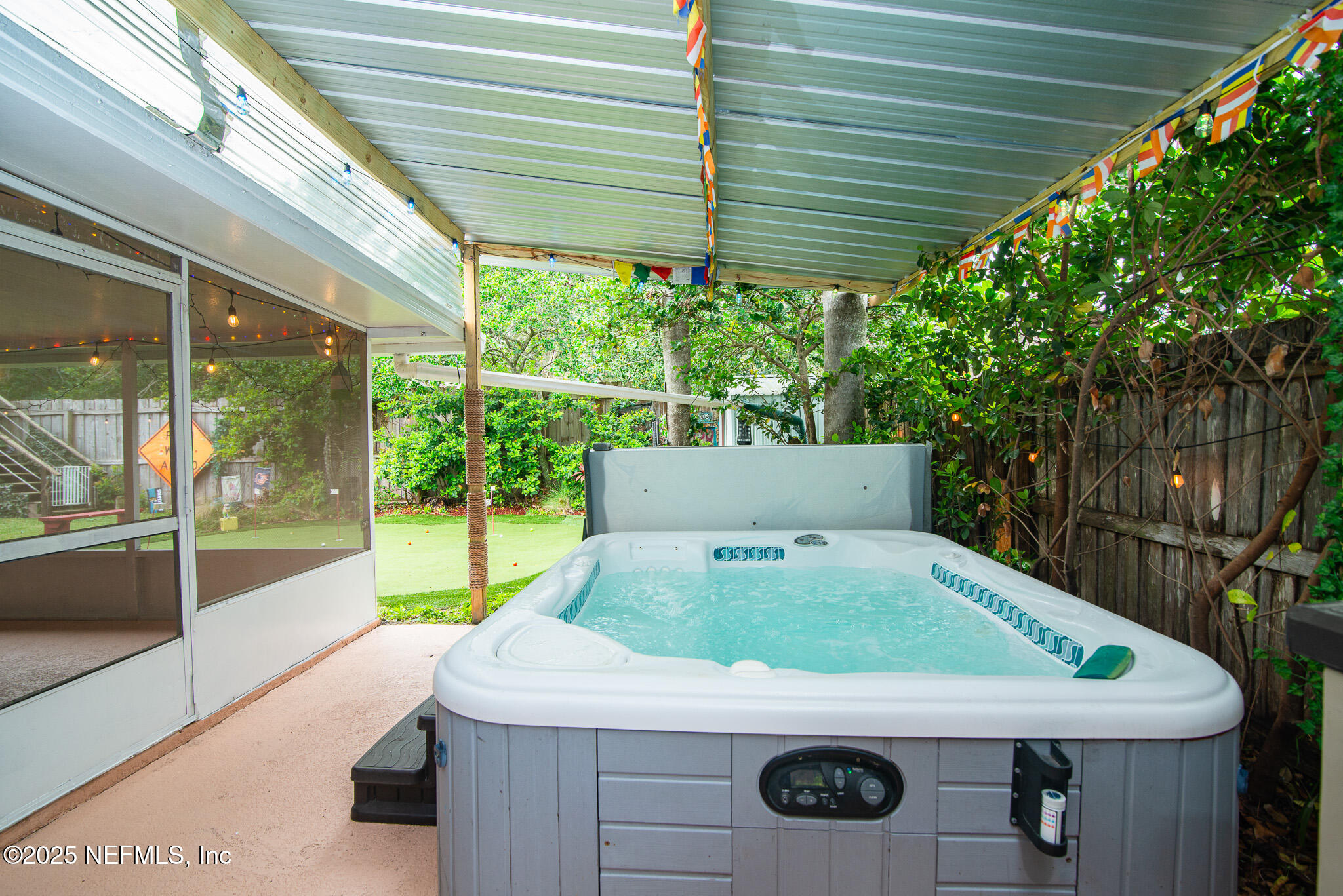 4434 Port Arthur Road Jacksonville, FL 32224 - Photo 22 of 42 HOT TUB CONVEYS