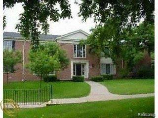 29676 Middlebelt Road, Unit 1202 Farmington, MI 48334 - Photo 1 of 16 Front of Home