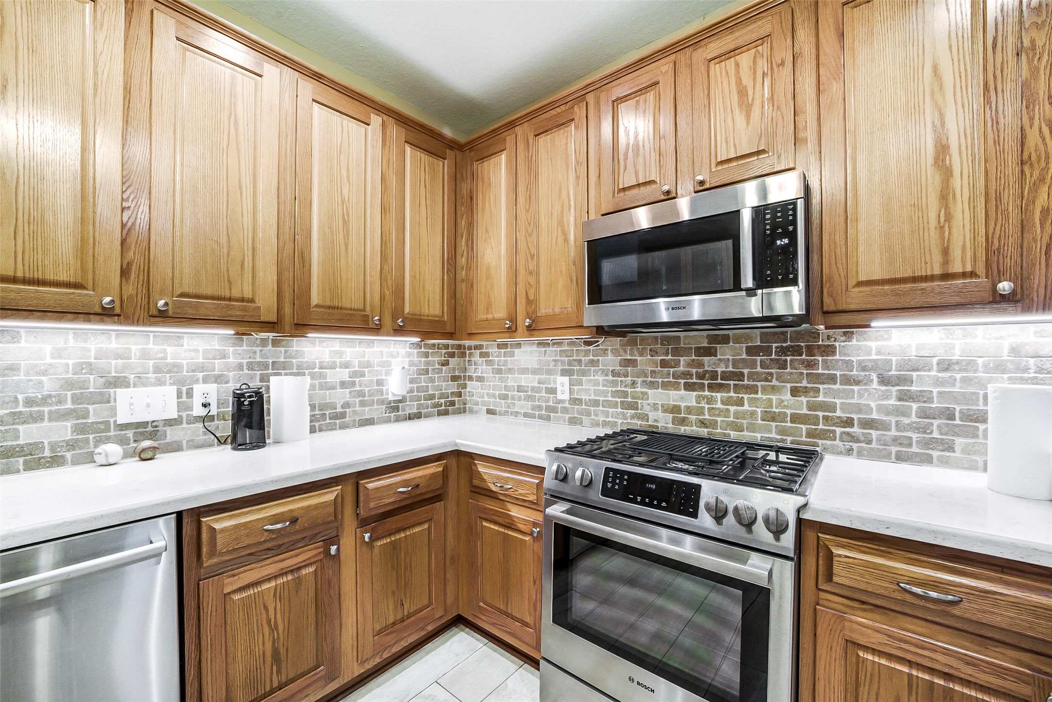 14420 Walters Road, Unit 9 Houston, TX 77014 - Photo 8 of 26