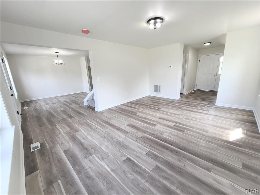 2550 Ben Jon Road Easton, PA 18040 - Photo 7 of 30 Gallery Image 7