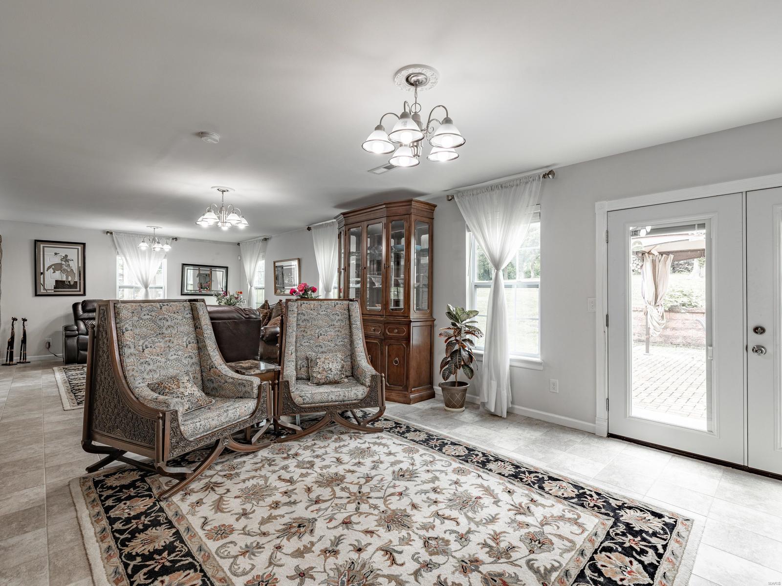 4231 Von Talge Road St. Louis, MO 63128 - Photo 16 of 34 Gallery Image 16