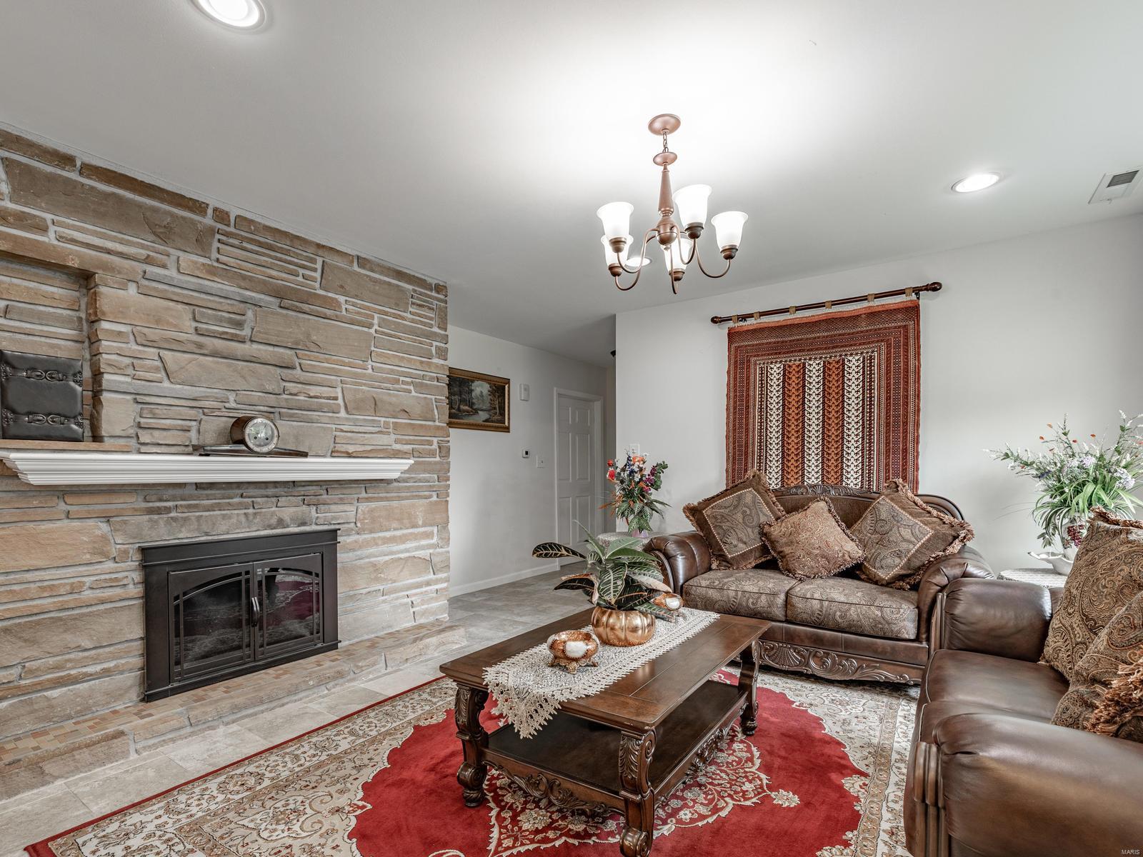 4231 Von Talge Road St. Louis, MO 63128 - Photo 4 of 34 Gallery Image 4