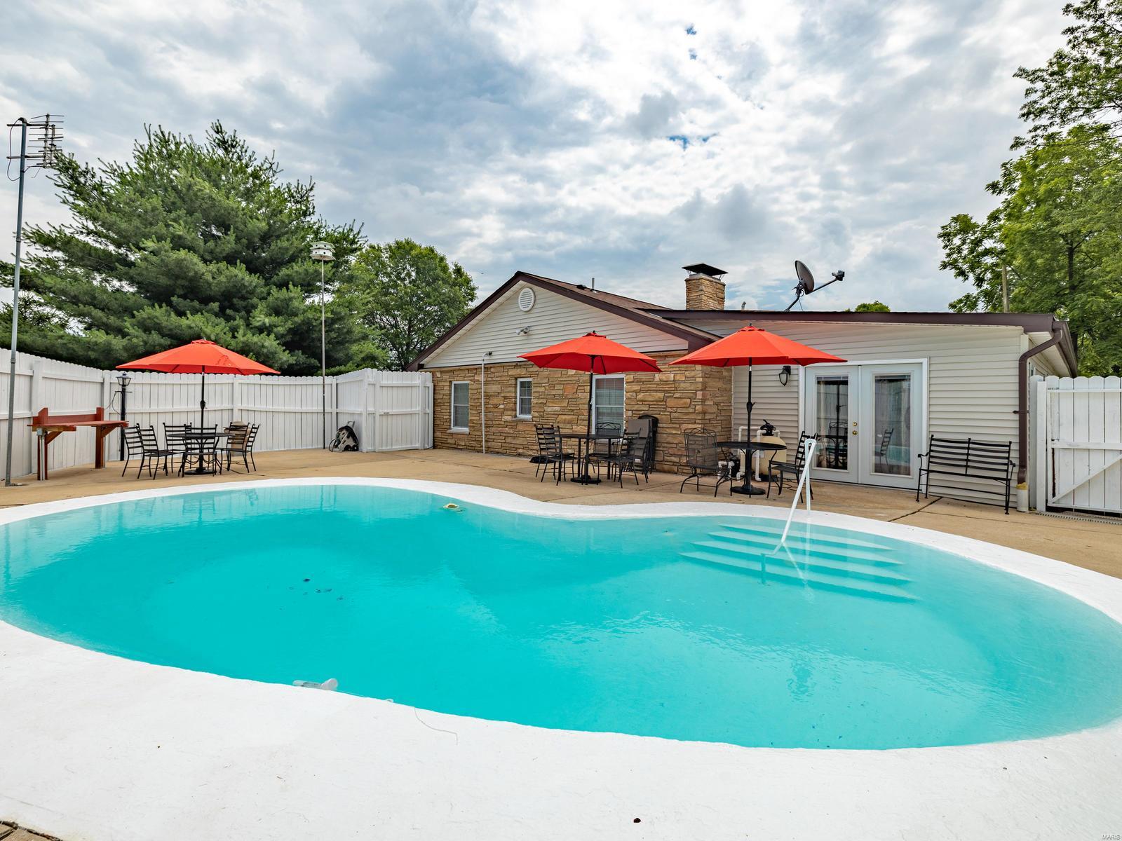 4231 Von Talge Road St. Louis, MO 63128 - Photo 32 of 34 Gallery Image 32