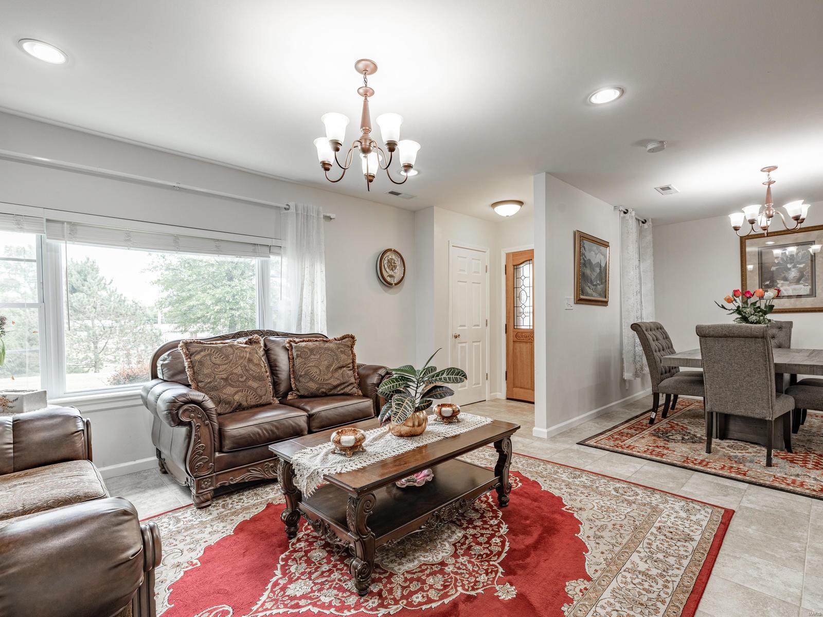 4231 Von Talge Road St. Louis, MO 63128 - Photo 6 of 34 Gallery Image 6