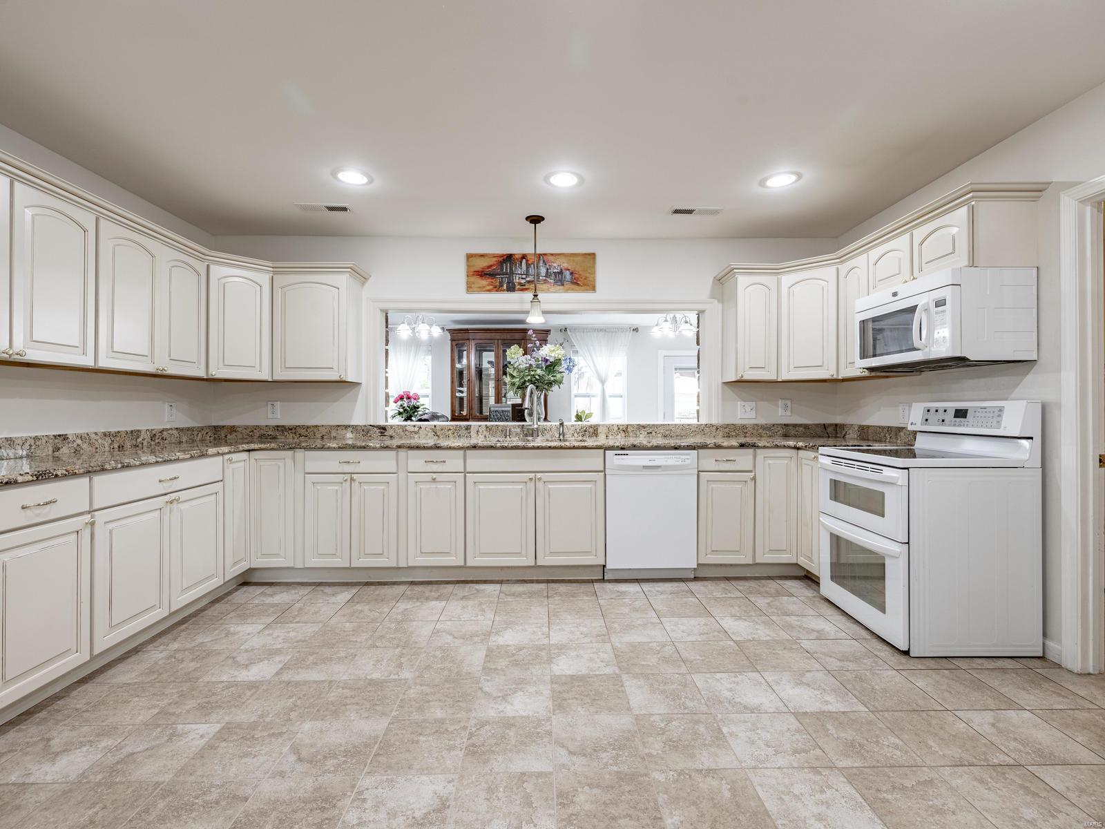 4231 Von Talge Road St. Louis, MO 63128 - Photo 10 of 34 Gallery Image 10