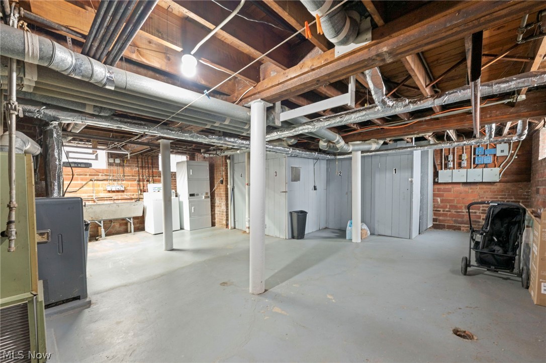 4764 Pearl Road Cleveland, OH 44144 - Photo 17 of 18 Gallery Image 17