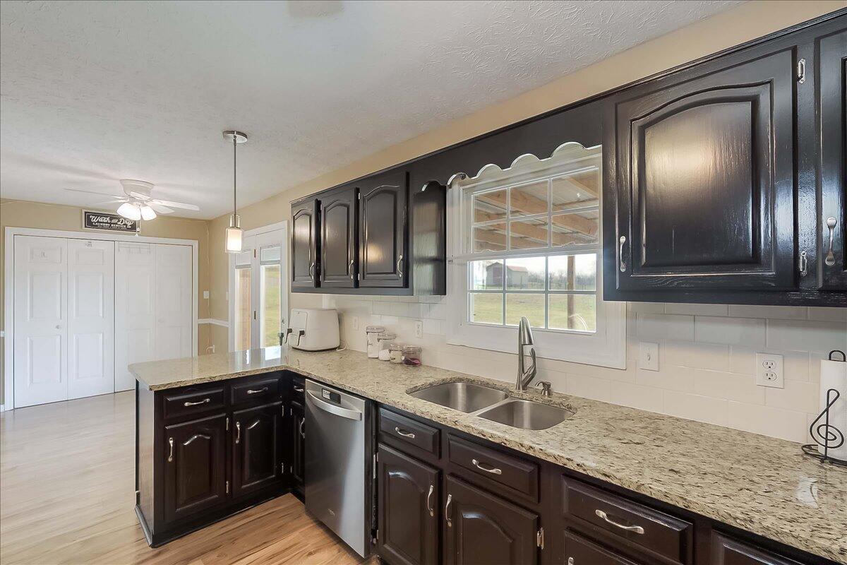 122 Sugar Creek Road Lancaster, KY 40444 - Photo 8 of 30 13-2-10