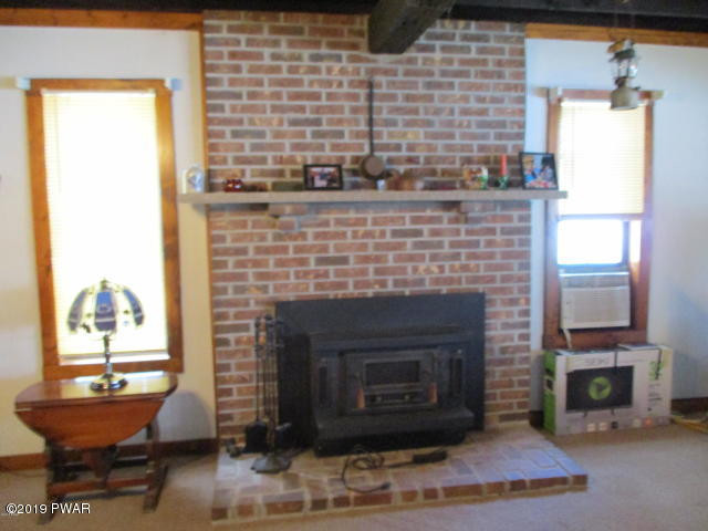 146 Spring Box Lane Lake Ariel, PA 18436 - Photo 7 of 44