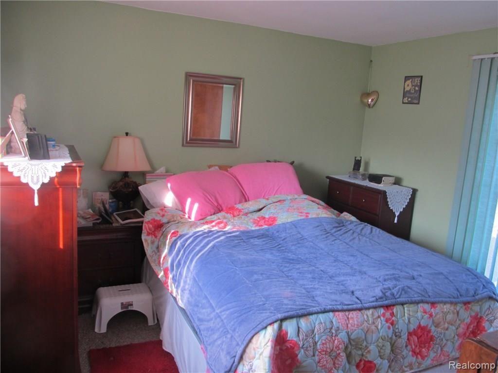 6077 Wayne Road Romulus, MI 48174 - Photo 23 of 31