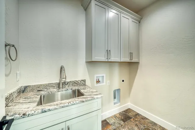 a view of backyard with large trees